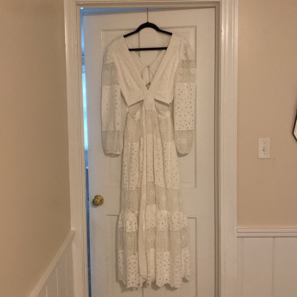 Gianni Bini white lace dress size 4